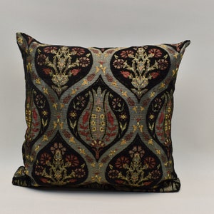 Turkish pillow, Throw pillow, Turkish pillow, Maximalist pilllow, Corner pillow, Decorative pillow, Black pillow, 16x16 inches Pillow cover