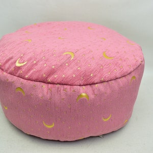 Decorative Round Ottoman, Garden Decor Pillow  Bohemian Pouf,  Soft floor pillow, 20x20x10 inches Footstool pouf , Round ottoman pouf,