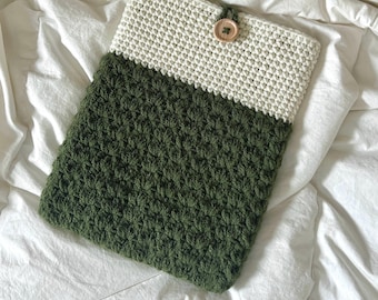 Crochet Pattern: Laptop/Tablet/Kindle/Book Sleeve //Meadow//