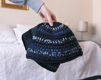 Crochet Wool Bucket Hat //Aurora//