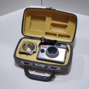 Ansco Cadet II w/Case