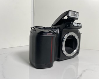 Nikon N6006 F-601 Camera Body