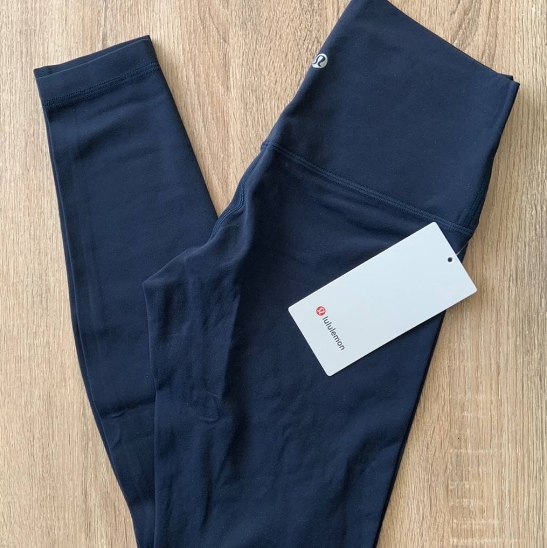 True Navy Lululemon Align 25 in, Women's Fashion, Clothes on Carousell