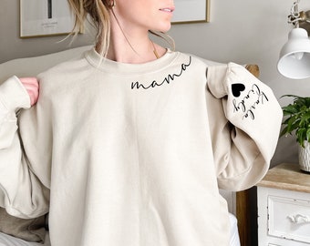 Custom Mama Sweatshirt with Kid Name on Sleeve, Personalized Mom Sweatshirt, Minimalist Momma Sweater, Christmas Gift for Mom, Gift for Her