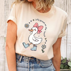 Silly Goose Shirt, Silly Goose on the Loose, Funny cowgirl shirt, Western tee, Funny graphics tee, 90s Aesthetic shirt.