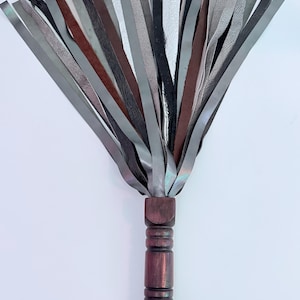 Leather flogger- Imogen