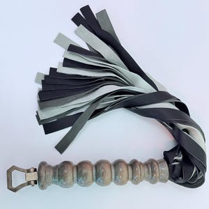 Leather flogger- Moss Mage