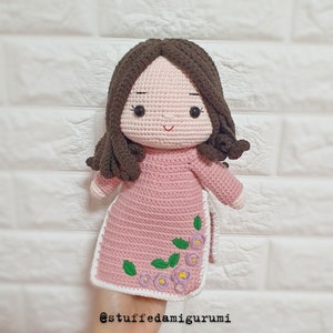 Mai, la niña con ao dai - Muñeca de crochet, patrón de crochet, patrón de amigurumi, niña vietnamita con ao dai, archivo PDF