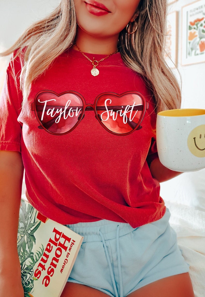 Taylor Swift Merch Red Album Shirt Eras Tour Shirt Taylor Etsy