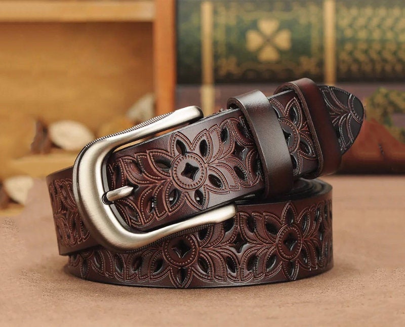 Women Vintage Gothic Luxury Design Genuine Leather Thin Belt Waist