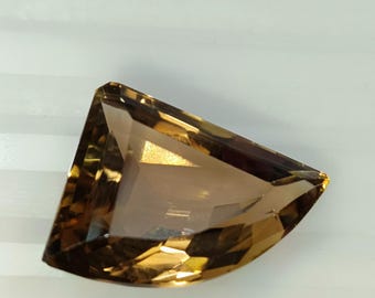Fancy Cut Ametrine Gemstone: 14 ct Bi-Color Jewelry Stone