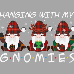 Gnome Png, Accroché avec mes Gnomies Png, Joyeux Noël Png, Drôle de Gnome Cadeau, Gnome Cadeau Png, Lumière de Noël, Téléchargement numérique,Art numérique