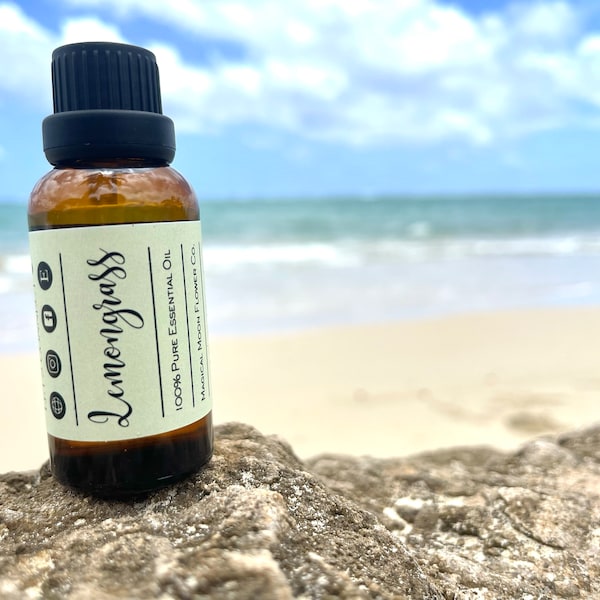 CLEARANCE | Lemongrass Essential Oil | 30 ML | 1 OZ | 100% Pure Essential Oils | Therapeutic Grade | Natural Essential Oils | Undiluted