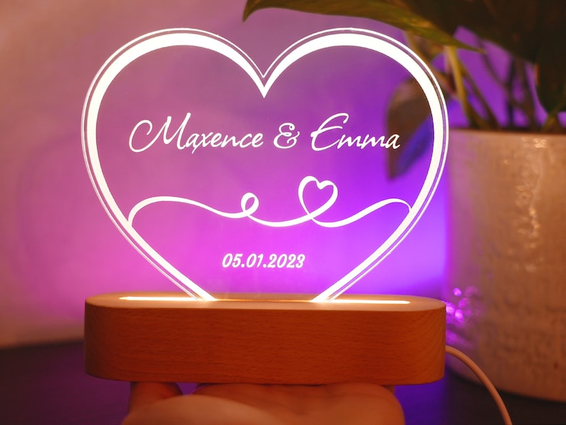 Veilleuse personnalisée couple Idée cadeau de mariage, amoureux cadeau de rencontre Lampe gravée cœur prénoms et date St Valentin zdjęcie 4