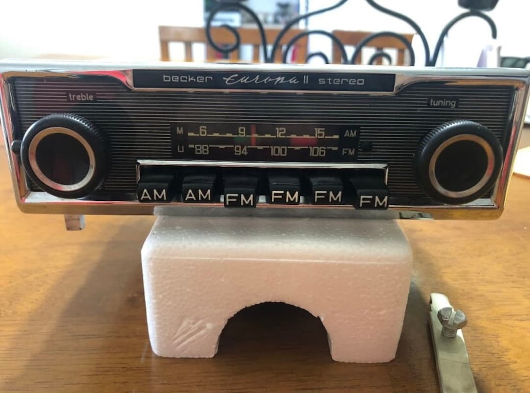 カーオーディオ Becker Europa Vintage Classic Car Radio Becker Europa Vintage Classic Car Radio
