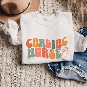 Cardiac Nurse Sweatshirt | Cardiac Nurse Gifts, Nurse Crewneck, ICU nurse Sweatshirt, Nurses Day Gift, Nurse Graduation, New Nurse Gift