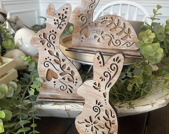 Folk Art Bunnies Set of 3 - Easter Decor - Easter Home Decor - Farmhouse Decor - Easter bunny - Bunny rabbit figurines - Easter Home Decor