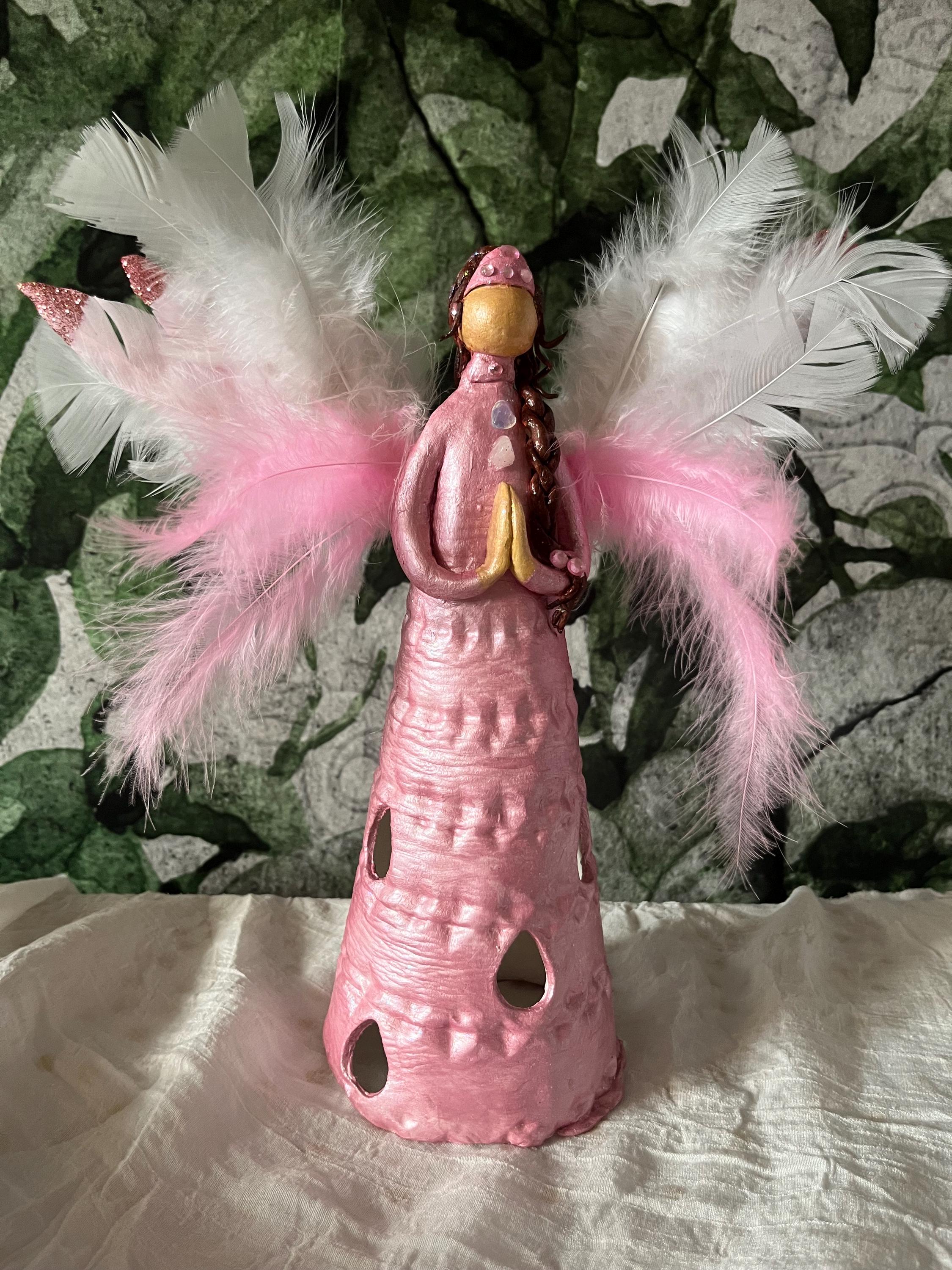 Harmony & Balance Angel tea light holder (pearl pink), light encoded