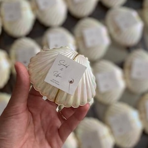 NEU! Perle Schlüsselbund, personalisiertes Hochzeitsgeschenk, Geschenk für Ihre Gäste, Baby-Dusche-Geschenk, Verlobungsgeschenk für Gast, Schlüsselbund mit Austernbox