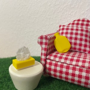 Cold set for Secret Santa's door, hot water bottle, tissue box, Secret Santa's cold, decoration, dollhouse, Secret Santa's door, miniature, 3-D printing gelb