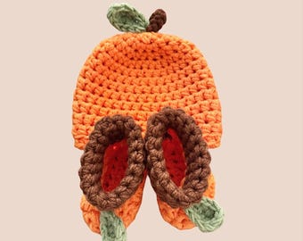 Crochet Baby Pumpkin Hat & Bootie Set – Newborn Outfit, Baby Shower Gift, Baby Photo Prop, Handmade Accessories, Halloween Baby Props