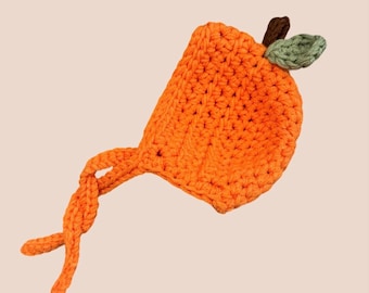 Crochet Baby Pumpkin Bonnet – Newborn Outfit, Baby Shower Gift, Baby Photo Prop, Handmade Accessories, Halloween Baby Props