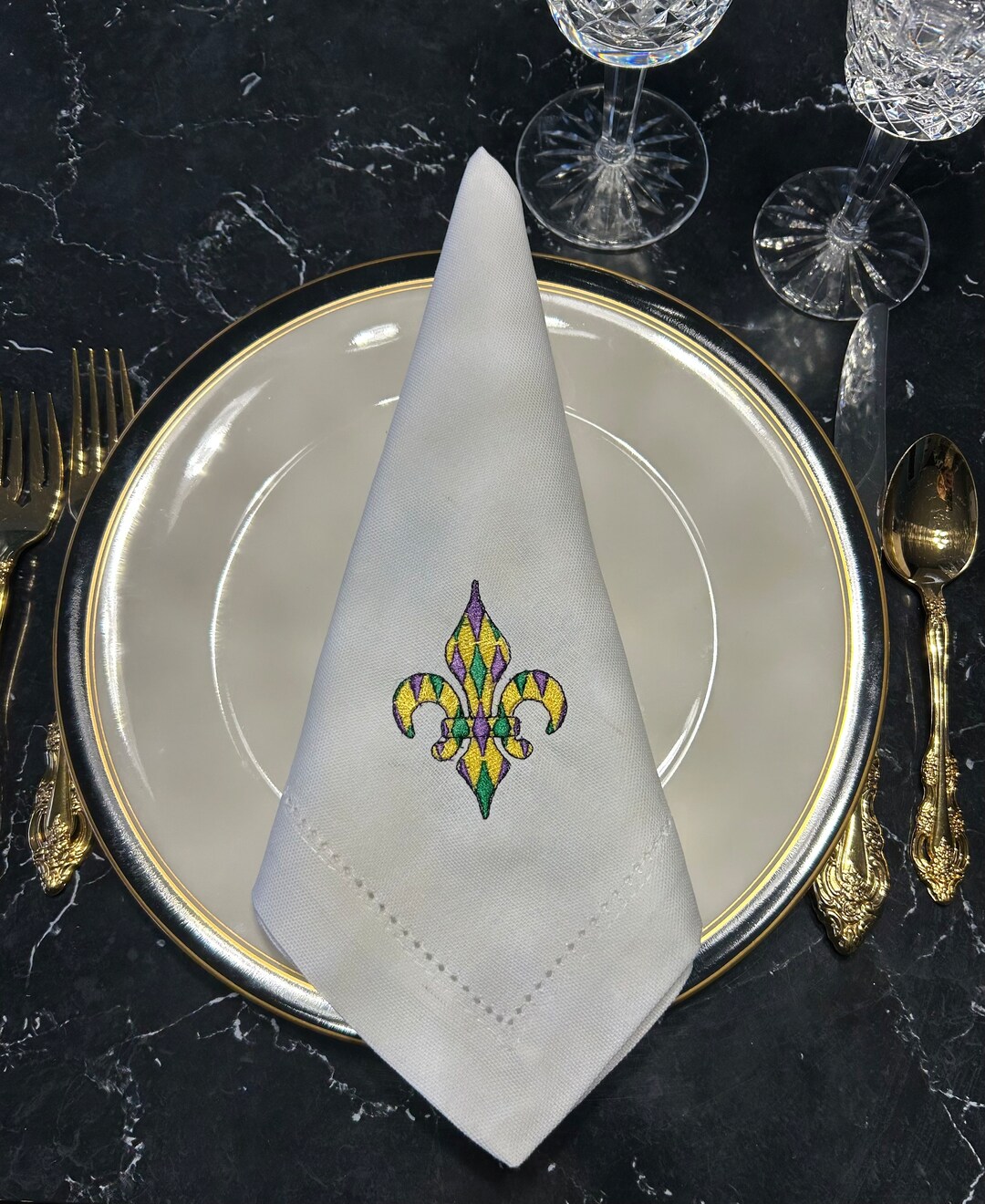 mardi gras luncheon napkins