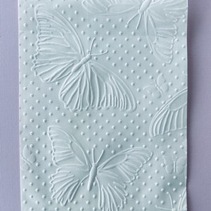 Embossed Butterfly Treat Bags, Set of 20, White Kraft Favor Bags