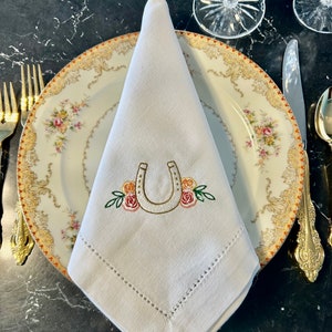 Embroidered Horse Napkins/Dinner Napkins/ Horse Shoe Napkins/ Dinner Napkins/Custom Napkins/Horse Race party/Mothers Day Gift/Horse Race