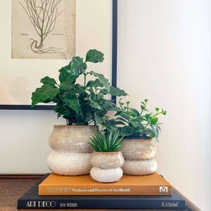 Noemi Planter – Stackable ceramic pot with drainage