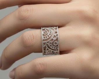 Adjustable Silver Filigree Ring: Sparkly Wide Band