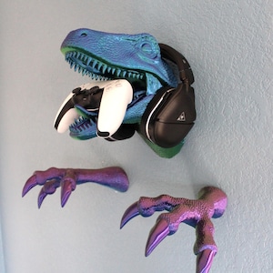 Velociraptor Gaming Control Holder, Headphone Holder, Dinosaur Wall Decor, Wall Mounted Velociraptor