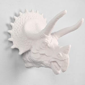 Triceratops Jurassic Park Dinosaur Head Wall Decor Animal Head Geometric Trophy Wall Mount