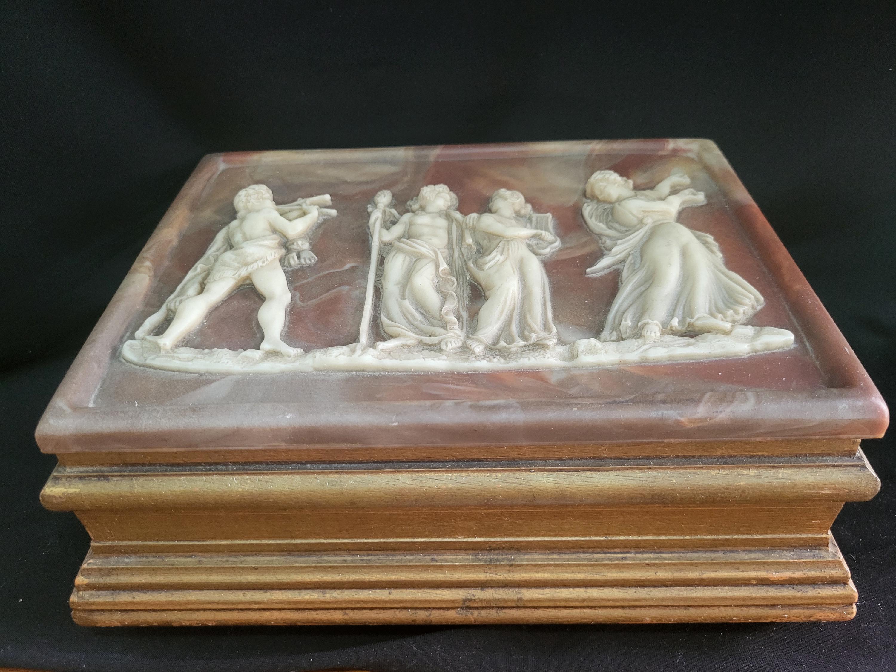 インコレイ・ストーン ジュエリーボックス 宝石箱 Incolay stone box - Etsy 日本