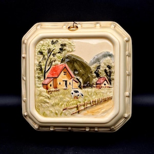 Vintage Farmhouse Ceramic Square Wall Hanging Mold Scenic Farm Scene Holstein Cow Fence Border Kitchen Decor Wall Decor