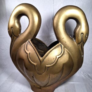 Beautiful One of Kind Vintage Brass Two Dual Conjoined Swan Swans Brass Planter Detailed Ornate