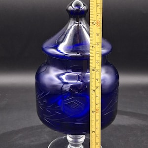 Bocal Ancien En Verre Bleu Cobalt Avec Couvercle - Apothicaire - France 1970