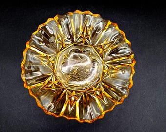 Vintage Federal Glass Amber Honey Bowl: Pioneer Starburst Ruffle Edge, 8-inch