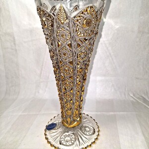 Vintage Imperial Clear Glass Daisy and Button pressed Glass Pattern Flower Vase with Gold Accents/Overlay Fluted Base