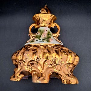 Vintage 1972 Jim Beam Decanter Weeping Gold Floral Edition Ceramic Polished Matte Gold Finish Liquor Bottle Barware Bar Décor