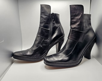 Vintage 1990s Lieve Van Gorp Italian Leather Boots with Zipper RARE