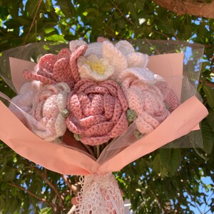 Crochet flower bouquet