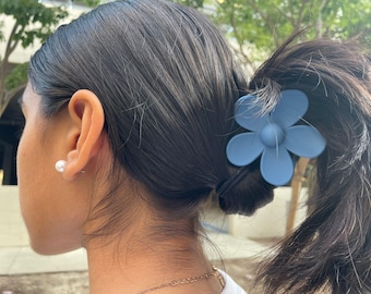 Flower Hair Clip – Modern Matte Finish Claw in Natural Colors.