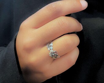 Triple Flower Ring – Sterling Silver Floral Jewelry Gift for Her