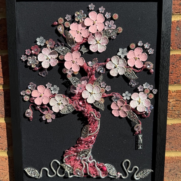 Handgemachte Sakura gerahmte Schmuckkunst