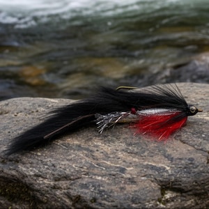 Streamer Fishing Fly, Fat Bellied Zonker, Black, Olive, White, Natural Grey/Brown - Size 4