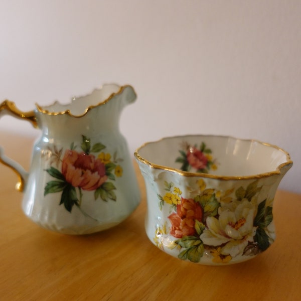 Hammersley & Co Creamer Sugar Bowl Set England Bone China | Baby blue with decorated white and pink peonies in gold gilding scalloped edges