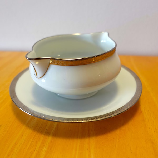 Vintage Symphonie Platine Haviland Limoges 1842 Procelain Platinum Sauce Boat Dish | Haviland Limoges Gravy Boat with Attached Plate