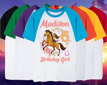 T-shirt d'anniversaire inspiré de cheval spirituel, chemise personnalisée fille, chemise de soirée à thème équitation esprit, chemise d'anniversaire cadeau, t-shirts de famille personnalisés