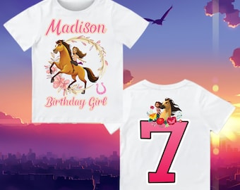 T-shirt d'anniversaire inspiré de cheval spirituel, chemise personnalisée fille, chemise de soirée à thème équitation esprit, chemise d'anniversaire cadeau, t-shirts de famille personnalisés